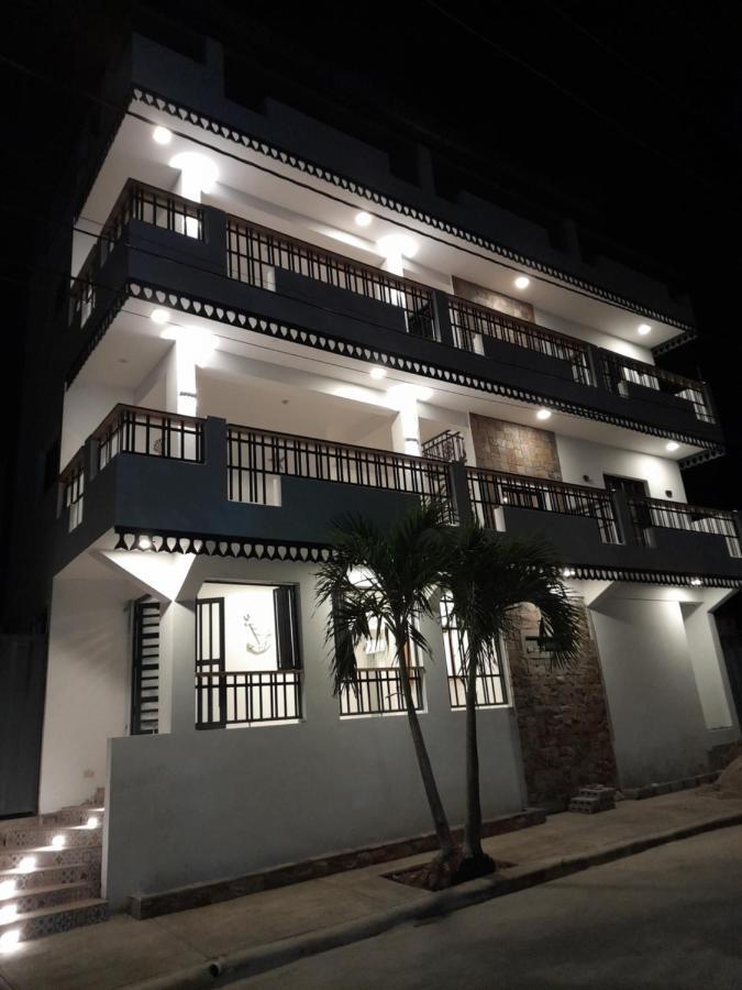 Hostal Marina Samana Экстерьер фото