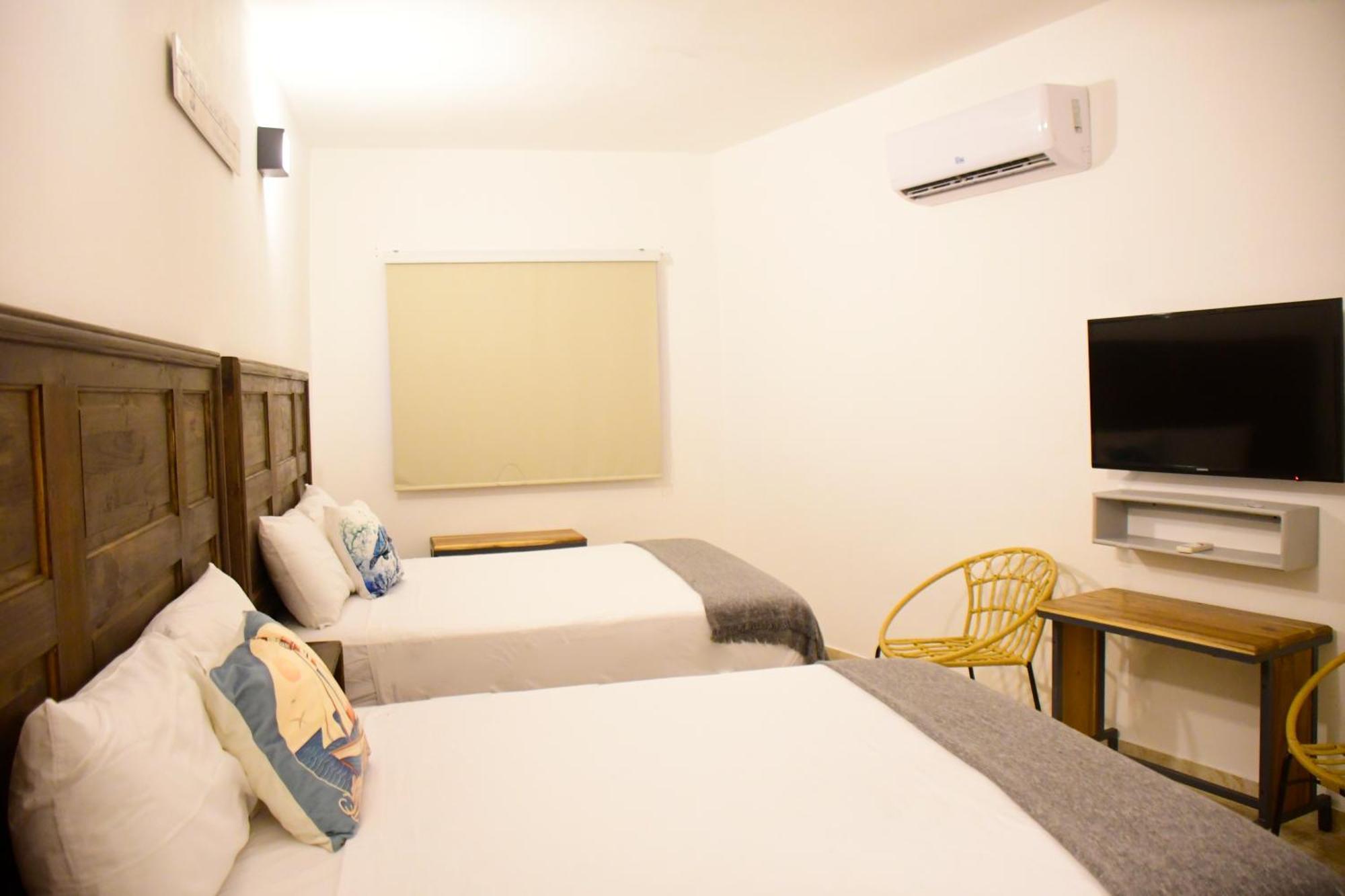 Hostal Marina Samana Экстерьер фото