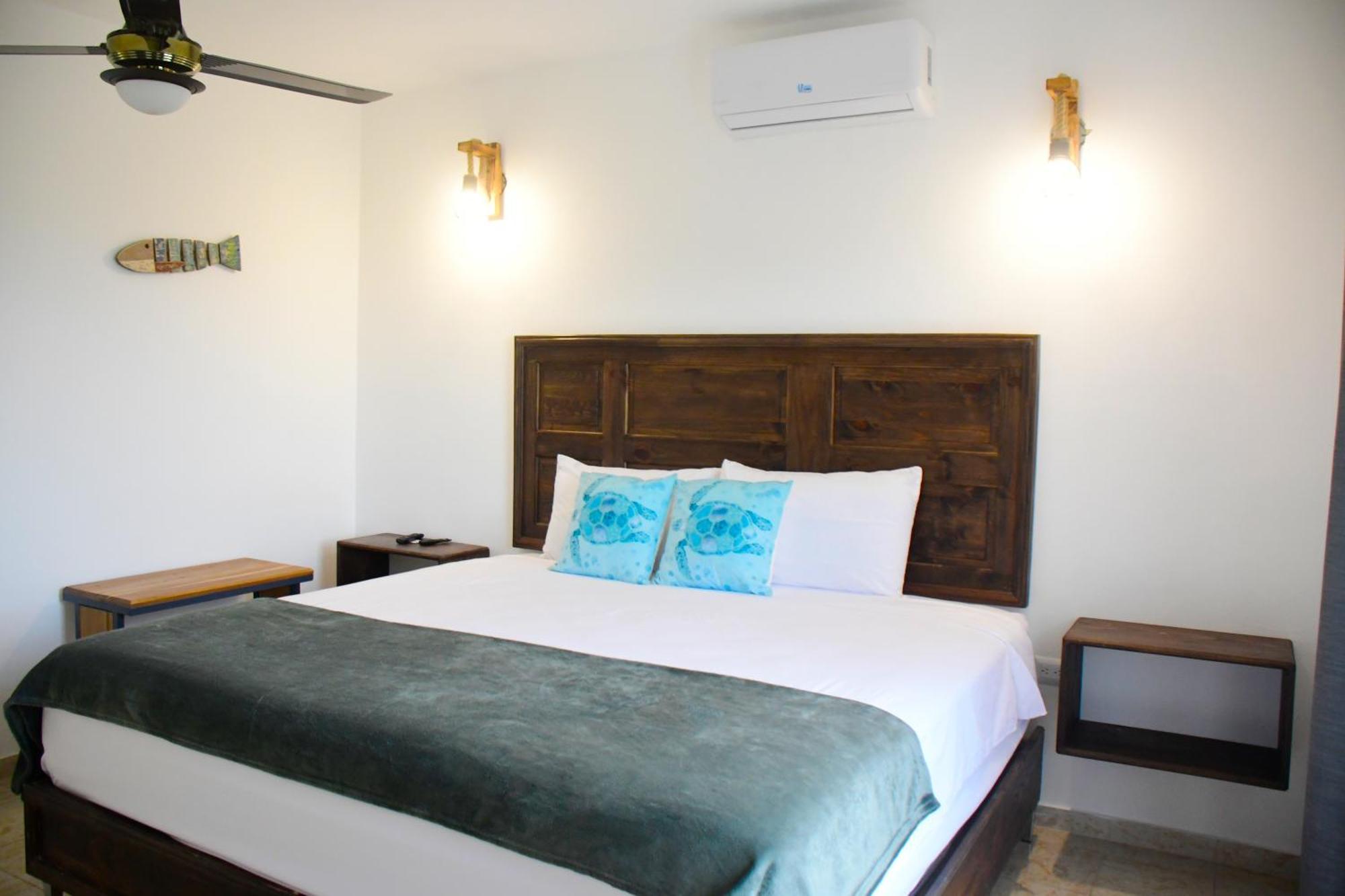 Hostal Marina Samana Экстерьер фото