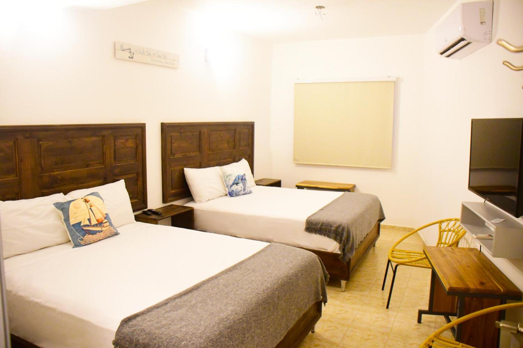 Hostal Marina Samana Экстерьер фото
